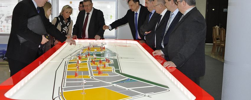 Руководство ОЭЗ «Липецк» представило свой проект  на международной конференции Автопром-2015