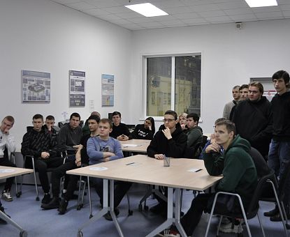 На липецком заводе «РЭДАЛИТ» стартовала кампания по профориентации для студентов