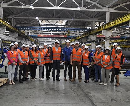 Резиденты ОЭЗ «Липецк» познакомились с производством Грязинского культиваторного завода